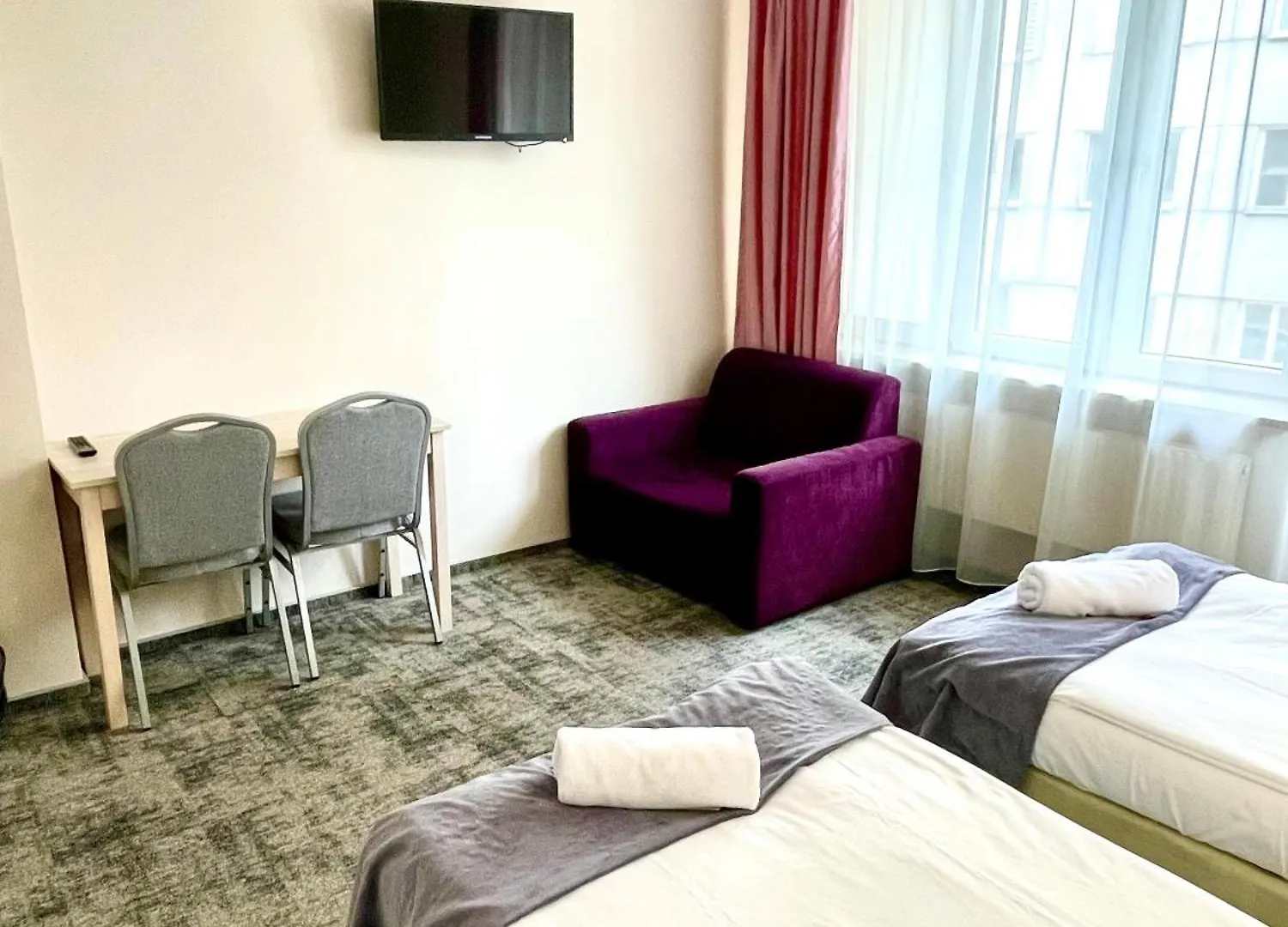 Emka Hostel Warsaw