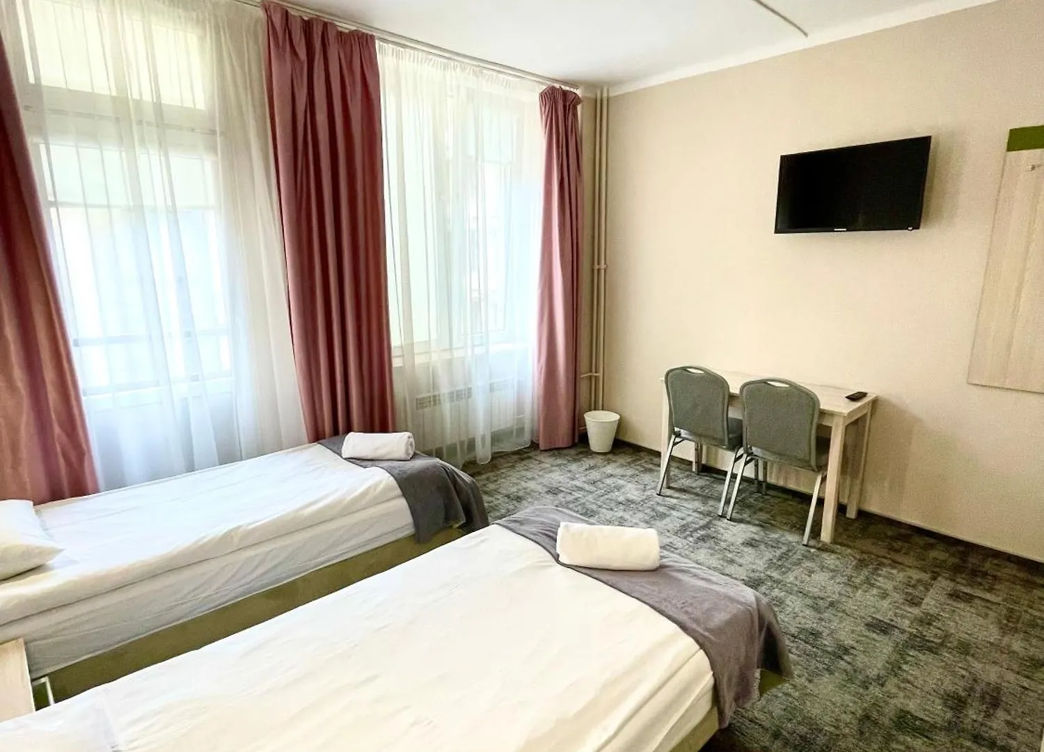 Emka Hostel Varsovie